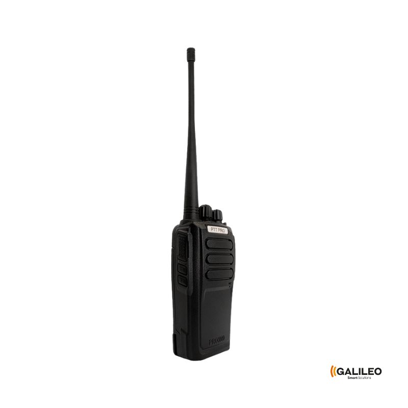 Radio DMR 2000 de costado ideal para uso extra rudo