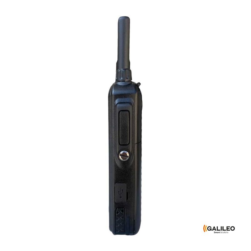 Radio de gama media ptt TA 400 con cámara